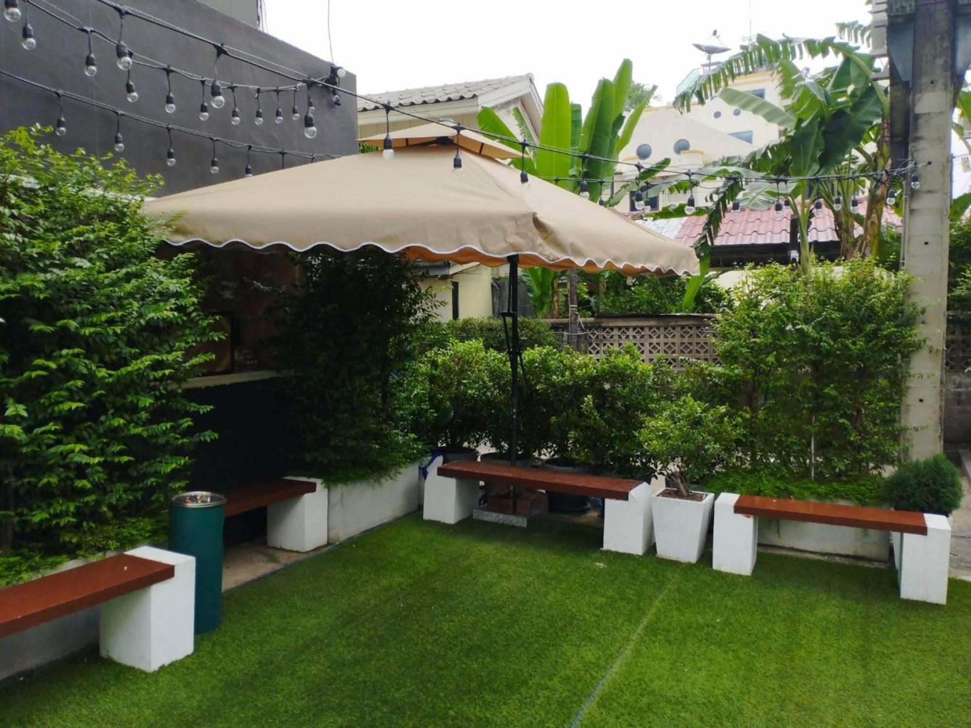 Hotel Oyo 75446 Travis Inthamara 49 à Bangkok Extérieur photo